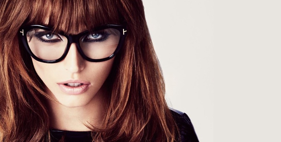 Confira os modelos de óculos de grau femininos Tom Ford.